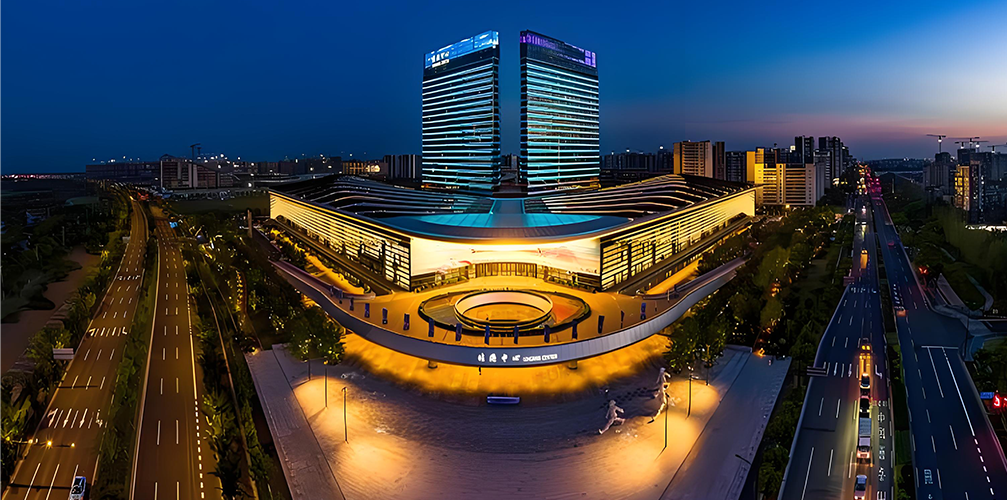 Lingang Performing Arts Center